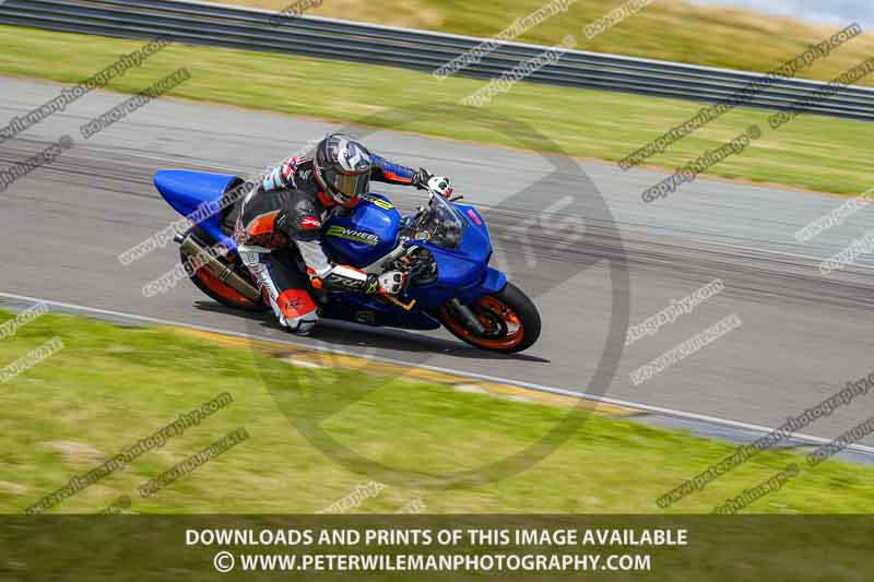 anglesey no limits trackday;anglesey photographs;anglesey trackday photographs;enduro digital images;event digital images;eventdigitalimages;no limits trackdays;peter wileman photography;racing digital images;trac mon;trackday digital images;trackday photos;ty croes
